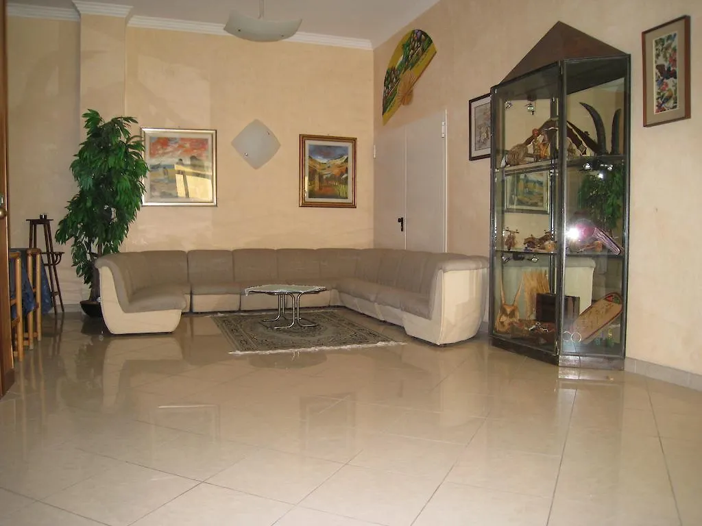 ***  Albergo Hotel Boomerang Salsomaggiore Terme Italia