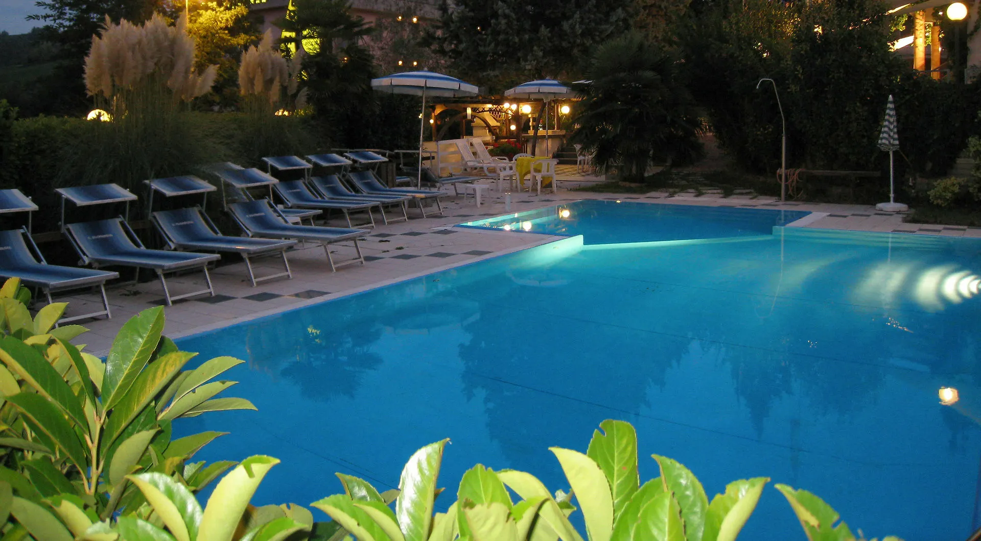 ***  Albergo Hotel Boomerang Salsomaggiore Terme Italia